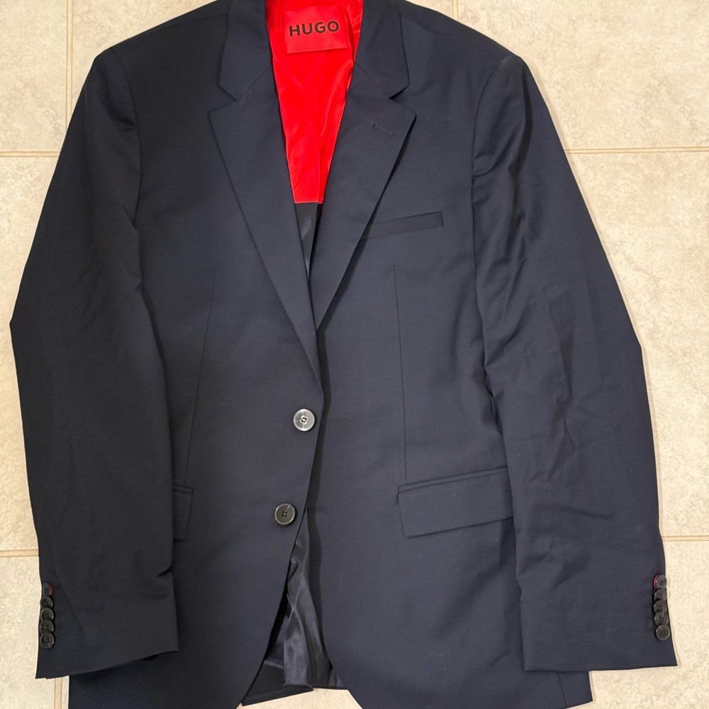 Hugo Boss Men's Dark Blue/Dark Navy Tuxedo, Size 36R